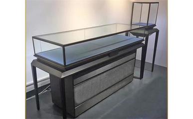 高端珠寶展柜廠怎么找？設計與上門安裝一站式服務指南