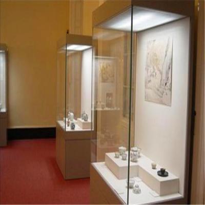 專業鑄就品質，服務成就信賴——蘭州博物館展柜生產廠家的全方位解決方案